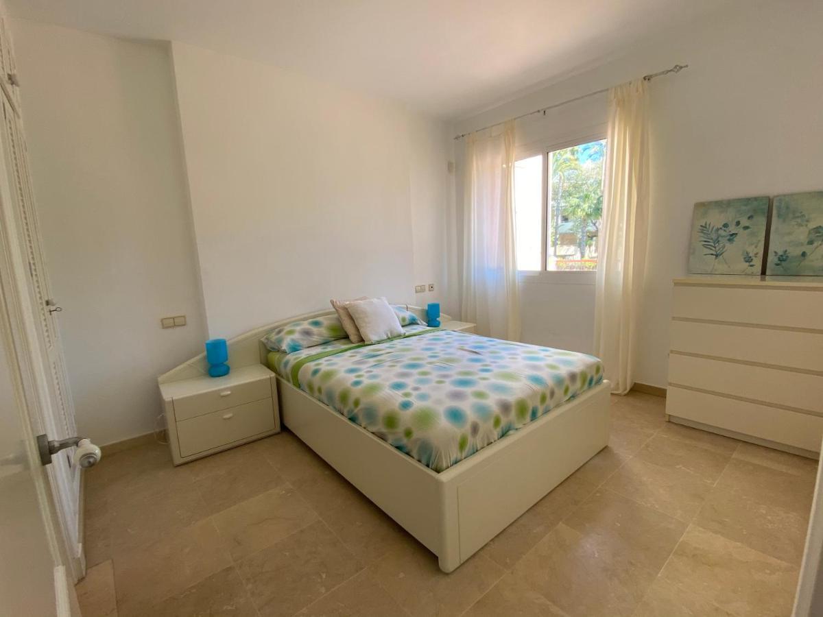 Apartamento Con Piscina ,Playa Con Vistas Panoramicas En La Marina De Sotogrande San Roque  Exterior foto